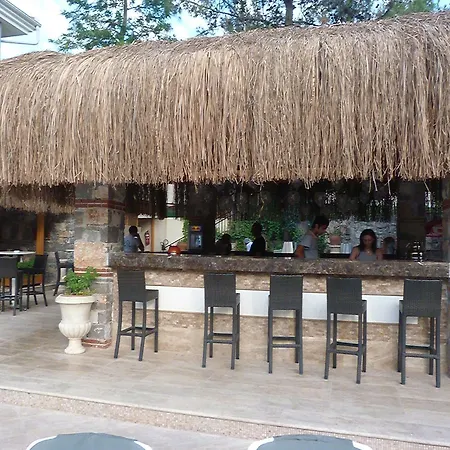 特美索全包酒店 - 仅限成人（16岁以上） 酒店 厄吕代尼兹